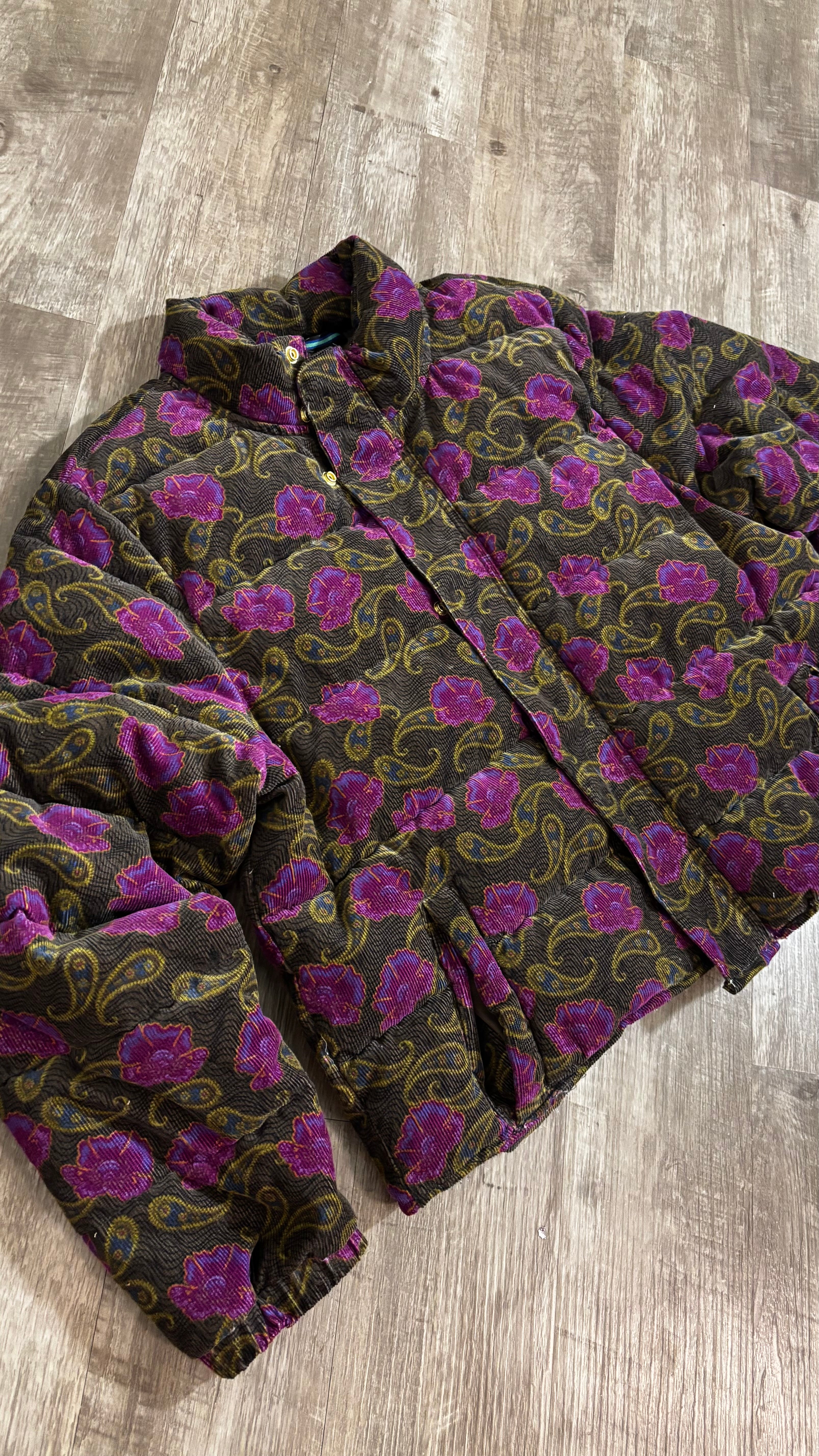 Quilted Floral Jacket ( cropped )